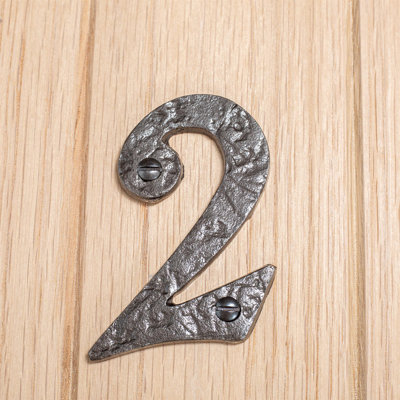 8.7cm H Iron House Number