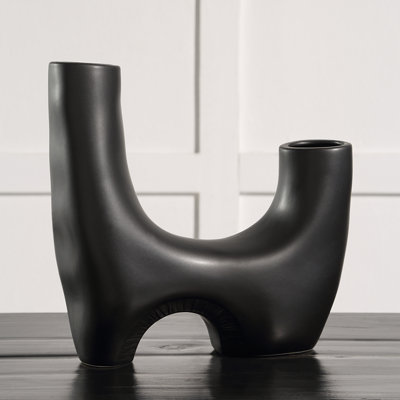 Fernan Vase