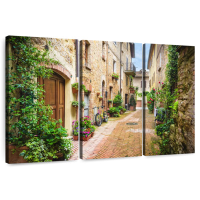 Kavia Quaint Tuscan Street