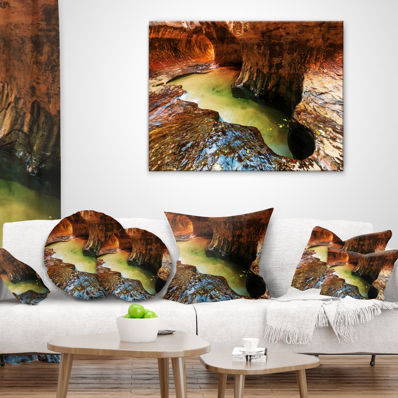 Coussin Schafer Landscape Narrows in Zion National Park Utah, 16 po x 1 po, Coussin décoratif