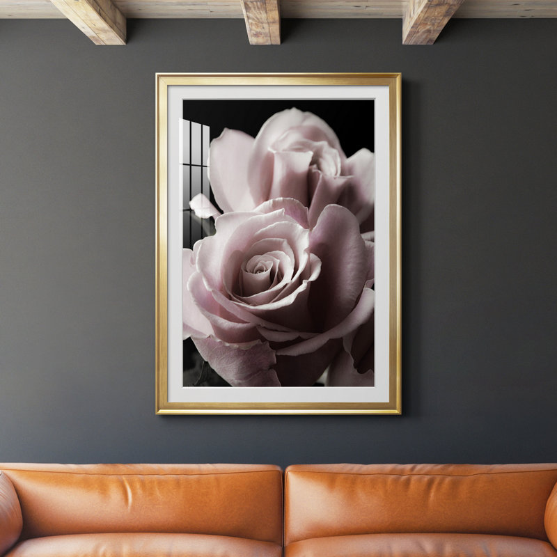 Rose noire II - Photographie sur toile avec cadre photo, H 26,5 po x l 36,5 po x P 1,5 po, Or