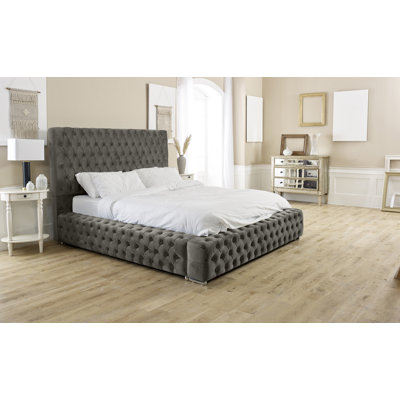 Katya Upholstered Velvet Sleigh Bed