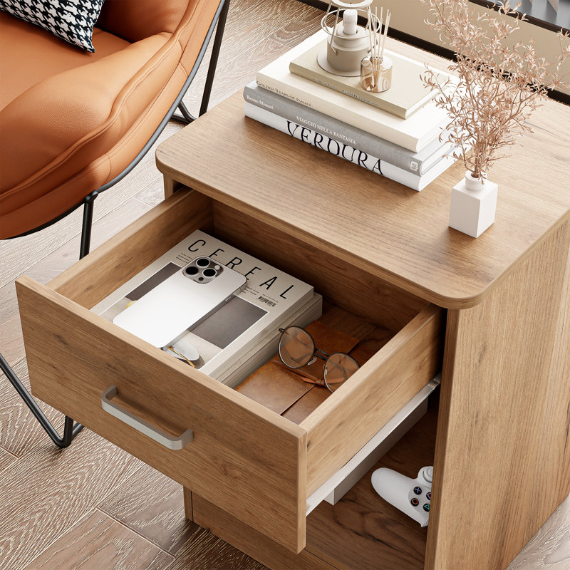 Table de chevet en bois avec tiroir Ignacio H 23,6 po, Grain du bois, Ensemble de 2