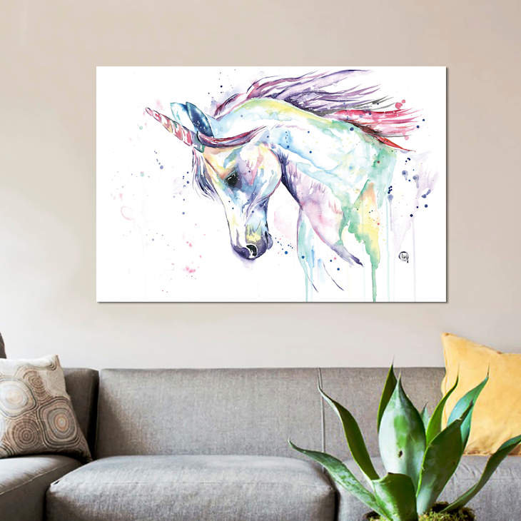«Kenzie's Unicorn» par Lisa Whitehouse - impression sur toile tendue, Toile tendue, Sans cadre, H 26 po x l 40 po x P 1,5 po
