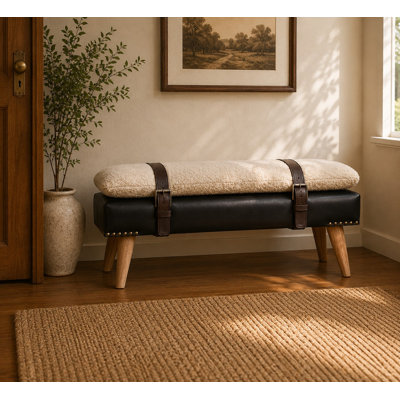 Banc en bois massif avec garniture cloutée