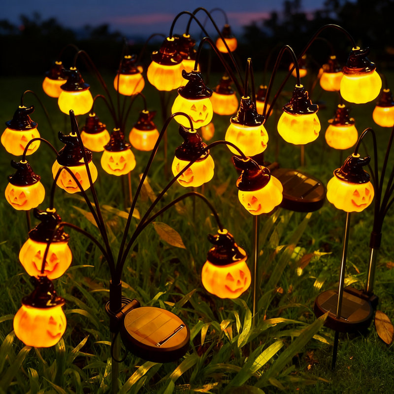 Ensemble de 4 lumières de citrouille solaires à 6 têtes, décor de jardin extérieur et de cour imperméable, blanc chaud fixe / clignotant