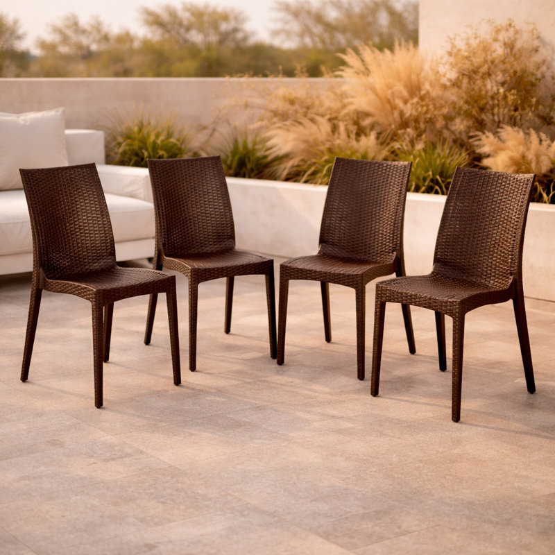 Chaise de patio d'extérieur empilable Quade, Brun, Ensemble de 4