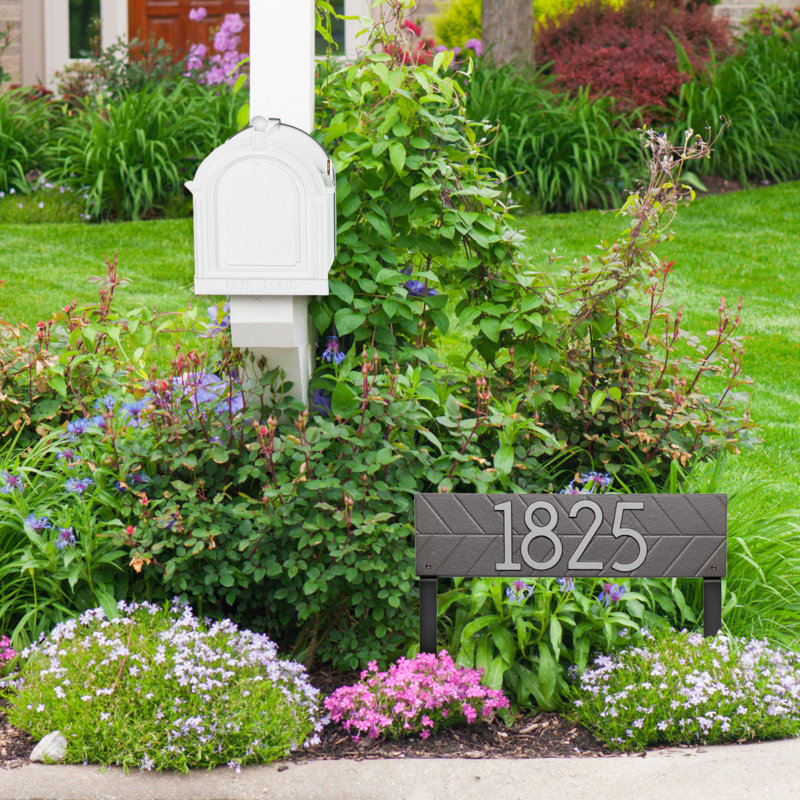 Herringbone Horizontal Plaque, Standard Lawn 1-line, Étain/Argent, Oui