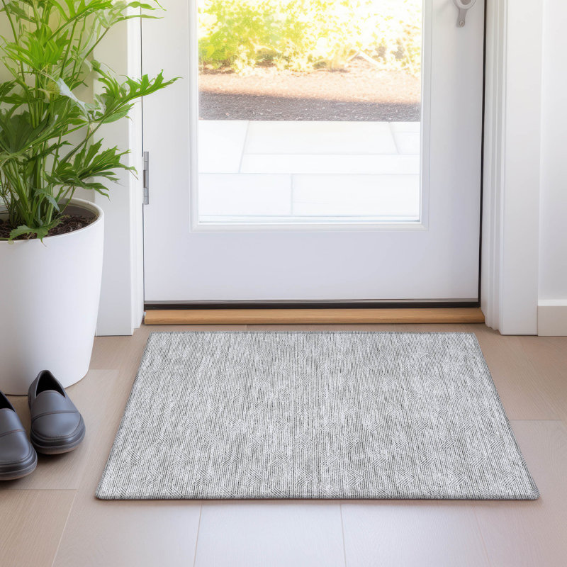Tapis gris Prisco lavable à la machine de qualité supérieure, Rectangle 1 pi 8 po x 2 pi 6 po
