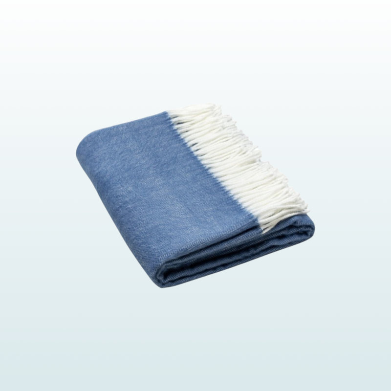 Jeté en peluche à chevrons Trio, L 59,71 po x l 49,87 po, Bleu