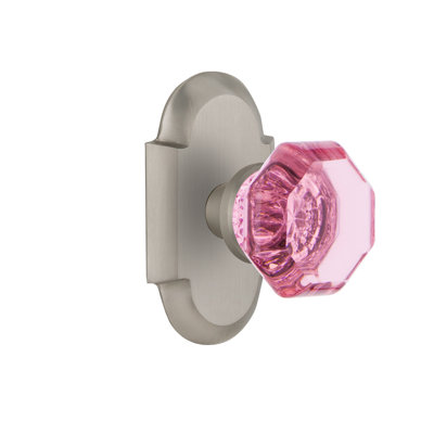Cottage Plate with Waldorf Pink Door Knob