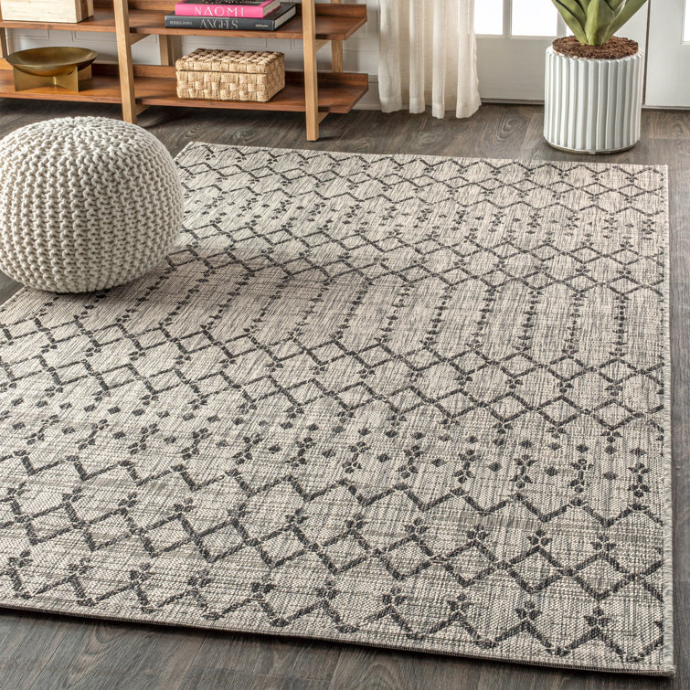 Crompton Moroccan Geometric Textured Weave Light Gray Indoor/Outdoor Area Rug