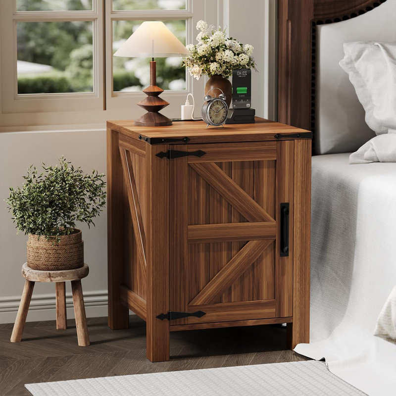 Table de chevet avec station de charge USB - Table de bout rustique 18 po avec porte de grange coulissante, tablette réglable, rangement à deux niveaux - Chambre / salon