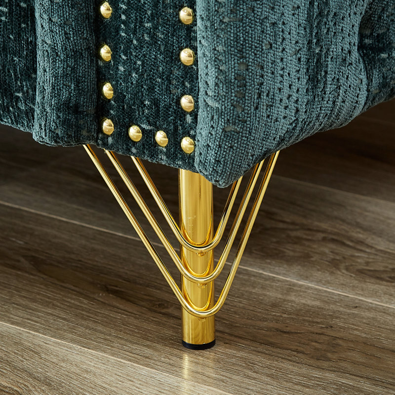 Chenille de 60 po pour le salon Grace, conception avec boucle à tirer, boutons, accoudoir décoratif en cuivre, canapé rembourré moderne et pieds en métal, housse avec capitonnage à boutons, pieds, 2