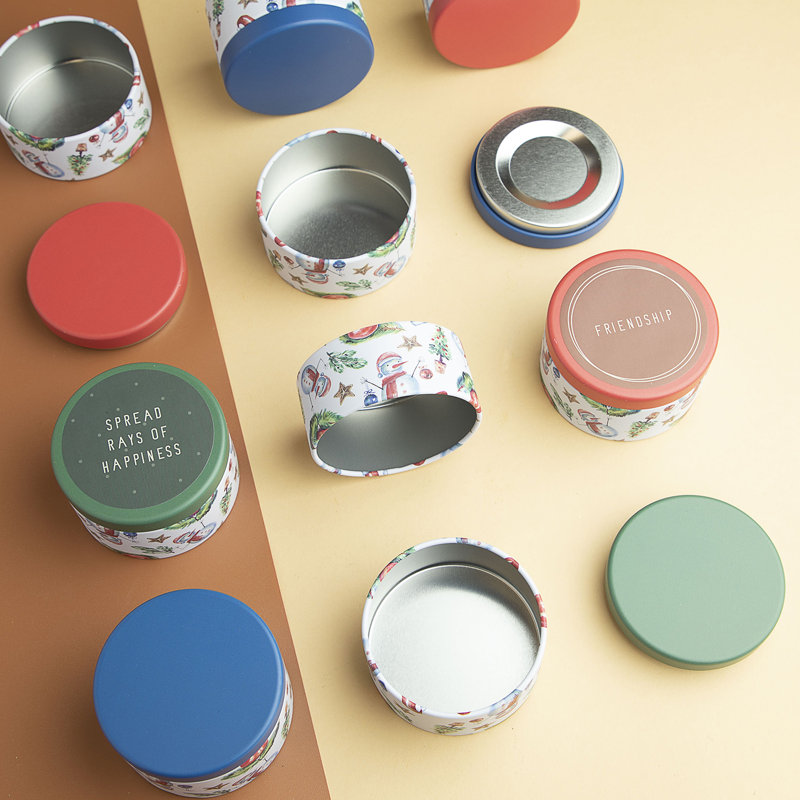 Christmas Themed 8oz Aluminum Candle Jars with Lids - Set of 24