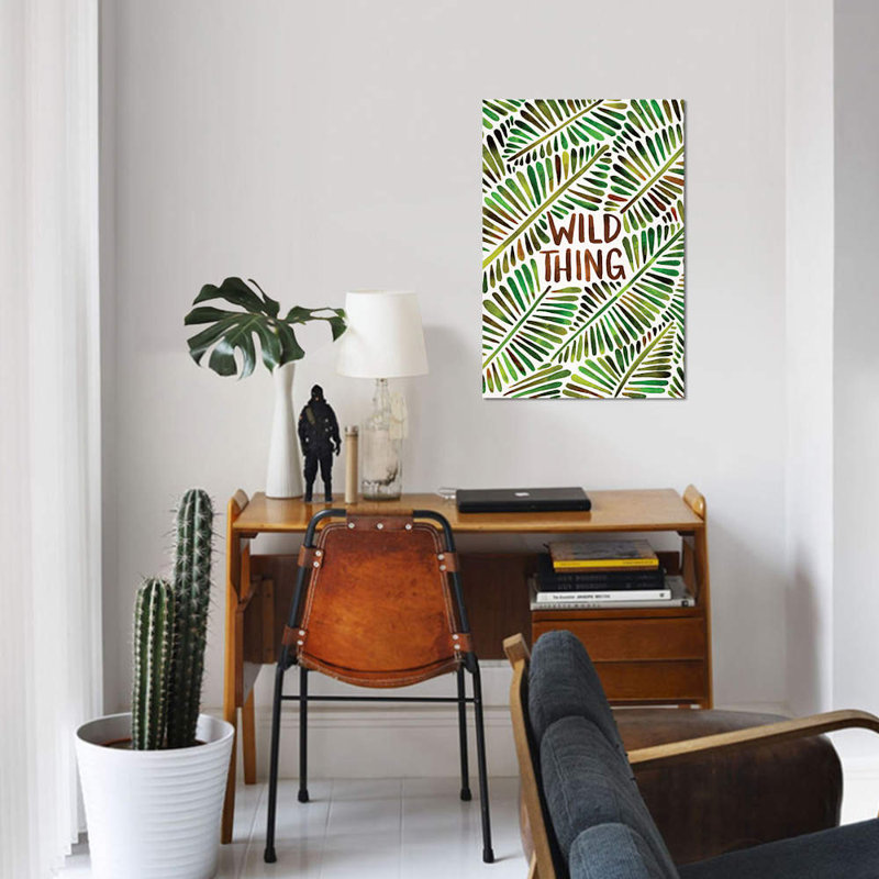 «Wild Thing, Green» par Cat Coquillette - Estampe numérique sur toile tendue avec châssis, H 40 po x l 26 po x P 1,5 po