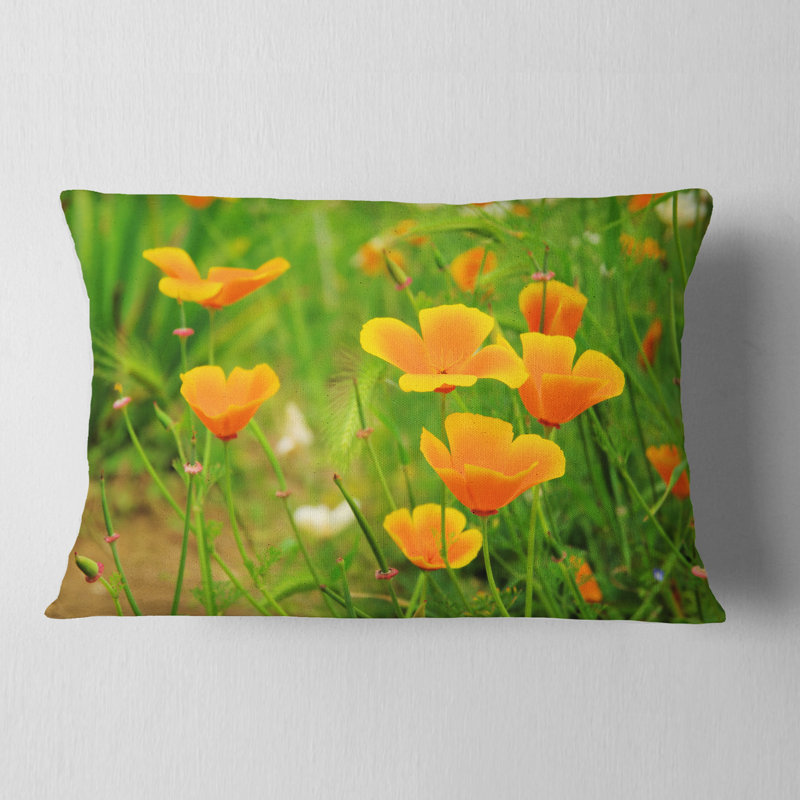 Fleurs de pavot jaune vif - coussin à imprimé floral