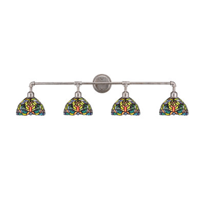 Applique murale Barlas Vintage à 4 lumières, fini argent vieilli, présentée avec un verre artistique kaléidoscope de 18 cm.