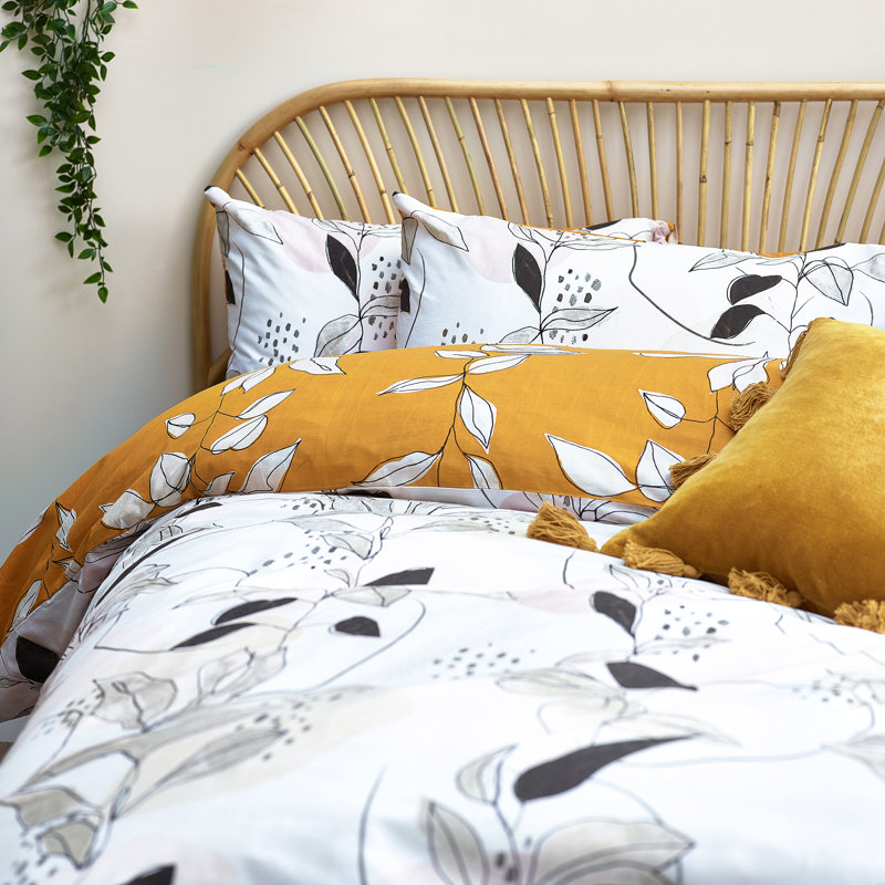 Caliko Cotton Blend Floral Duvet Cover Set with Pillowcases, Super King Duvet Cover + 2 Standard Pillowcases