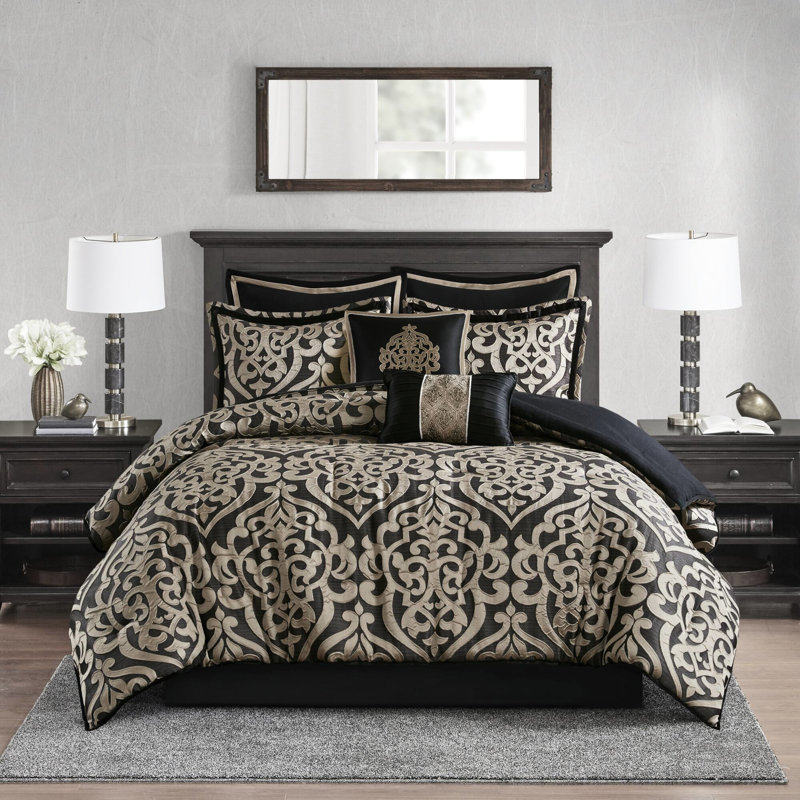 Édredon 8 pièces pour très grand lit, coussins brodés et moelleux, rembourrage, lavable à la machine, fer à repasser infroissable avec design texturé et classique, utilisation décorative toute l'année