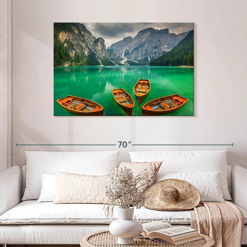 Bateaux Mehar au lac Braies, H 30 po x l 45 po