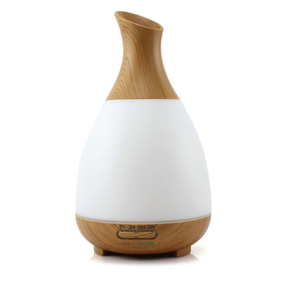 Plug-in Powered Essential Oil Diffusers
