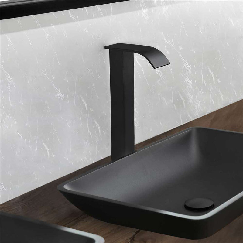Robinet de salle de bain à large entraxe