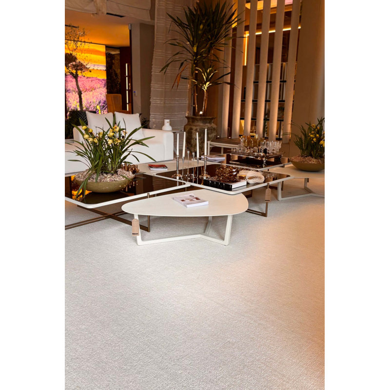 Bindi Rectangle Area Rug in Off White, Rectangle 8' x 10'
