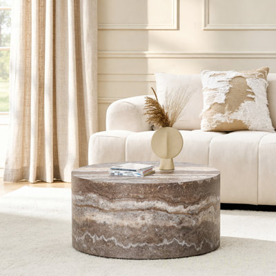 Table basse ronde en panneau de fibres à densité moyenne de 23,6 pouces de diamètre x 11,8 pouces de hauteur avec des meubles en bois aggloméré. Convient aux salons de style industriel ou minimaliste.
