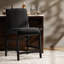 Tabouret de comptoir rembourré-109654336
