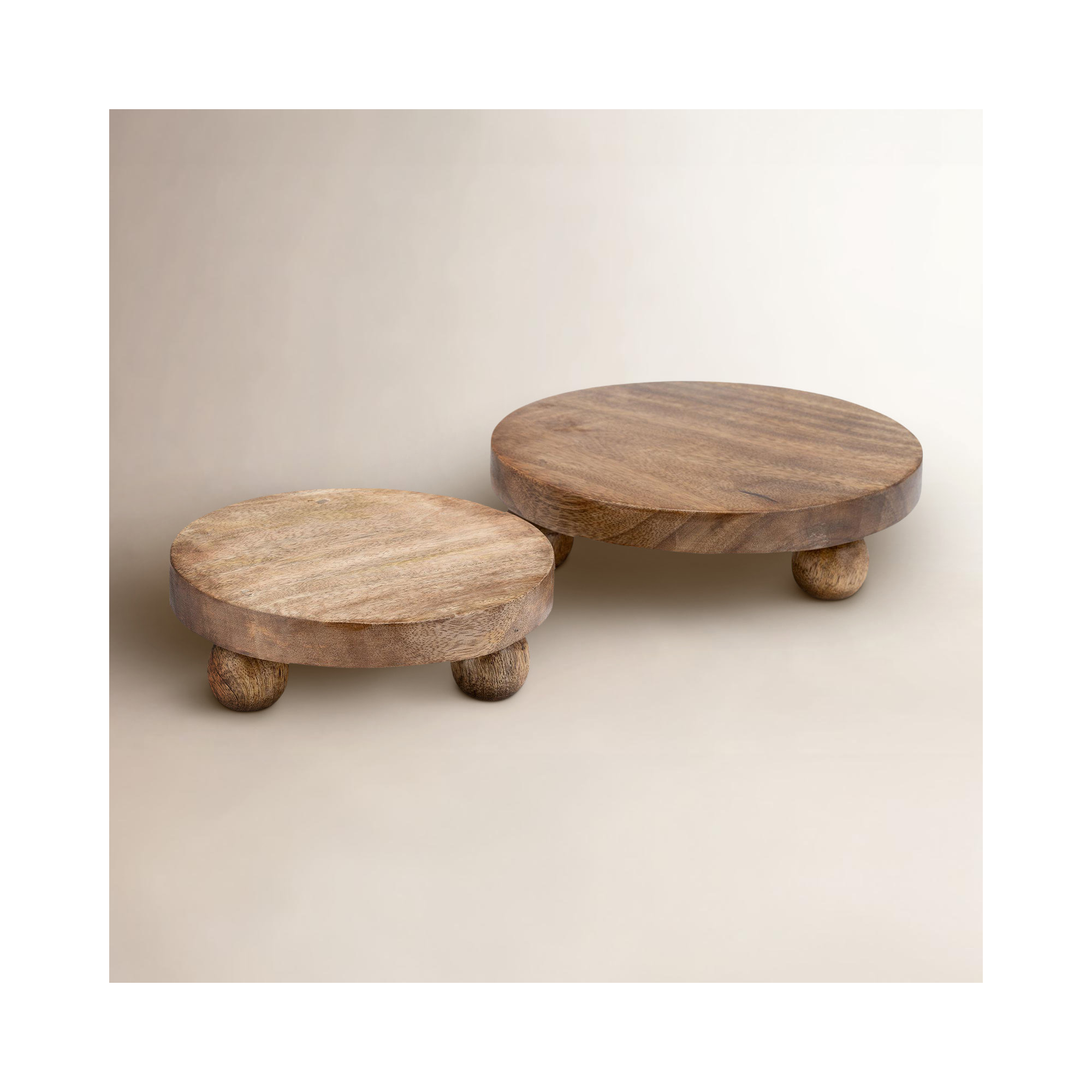 Round Solid Wood Handmade Riser Trays (Set of 2), Brown
