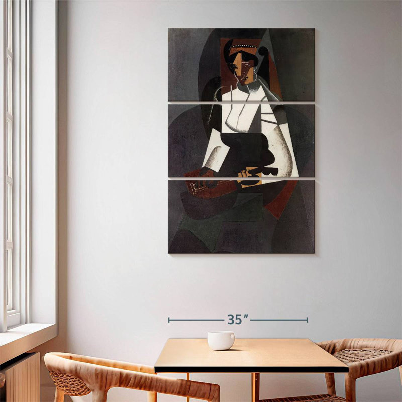 Avery, femme avec mandoline, H 65 po x l 42 po