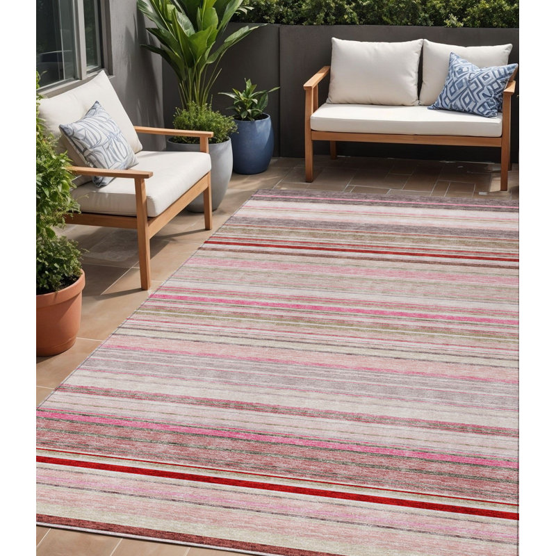 Tapis intérieur lavable rayé rose 5 pi x 8 pi