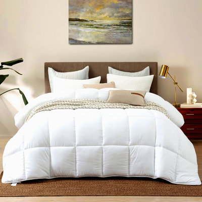 UltraSoft All Season Microfiber Comforter - Double Brushed Duvet Insert with Box Stitching & Corner Tabs - White Quilt Cover