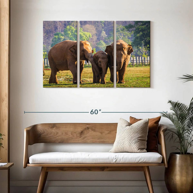 Famille d'éléphants Brampt, H 28 po x l 45 po