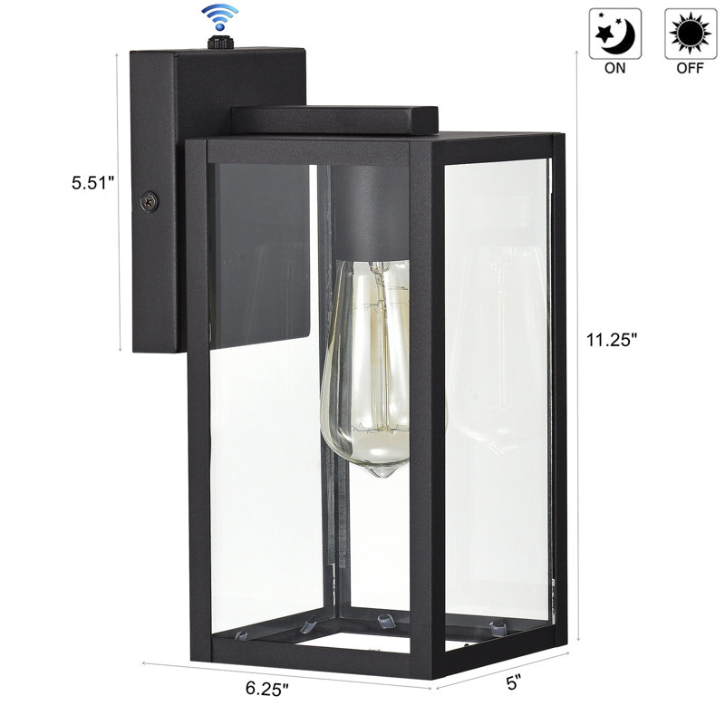 Lanterne murale d'extérieur 1 lumière noire matte, H 11,25 po x l 5 po x P 6,25 po, Du crépuscule à l'aube