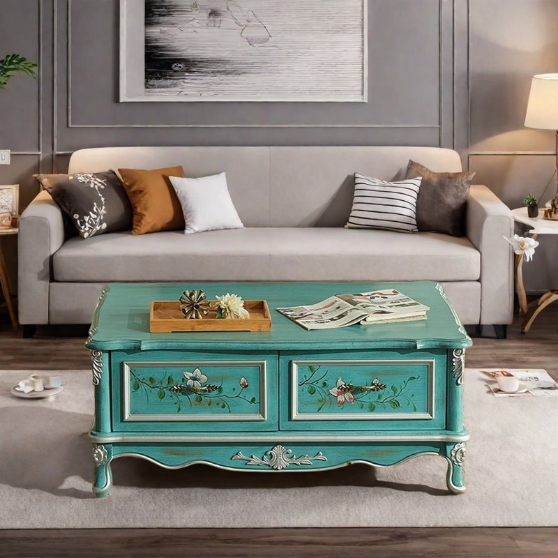 Sturdy coffee table with rounded edges