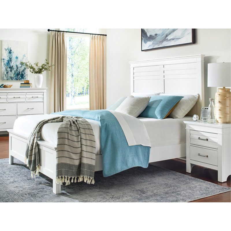 Chambre grand lit blanc - panneau transitionnel en bois avec tête de lit et meubles en bois, Grand lit, Blanc