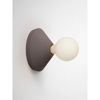 Hansigne Concrete Flush Mounted Sconce