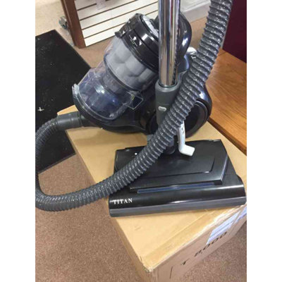 Aspirateur traineau sans sac Titan T8000
