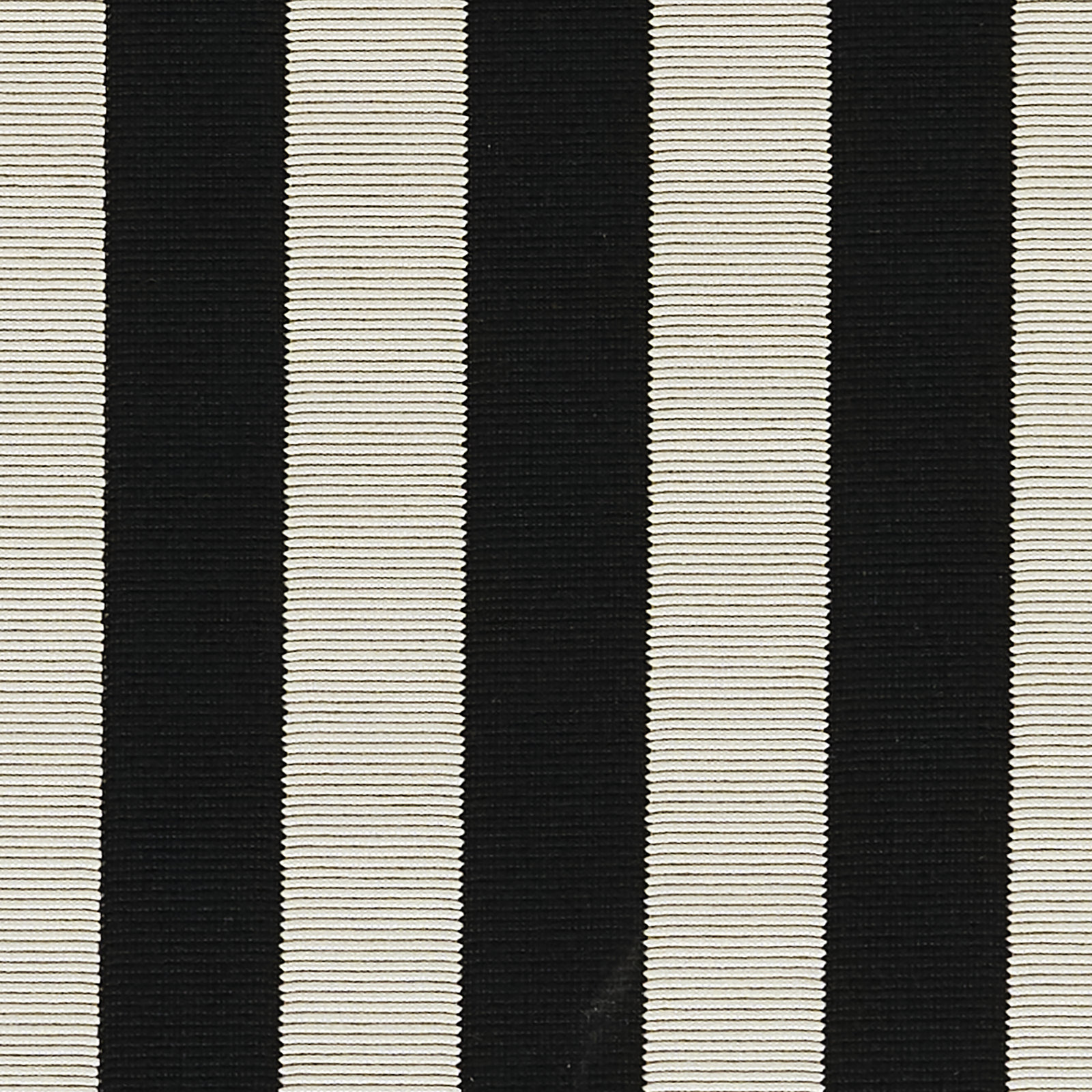 Novogratz by Momeni Icon Striped Black Indoor Outdoor Rug, 8'10" X 11'10"