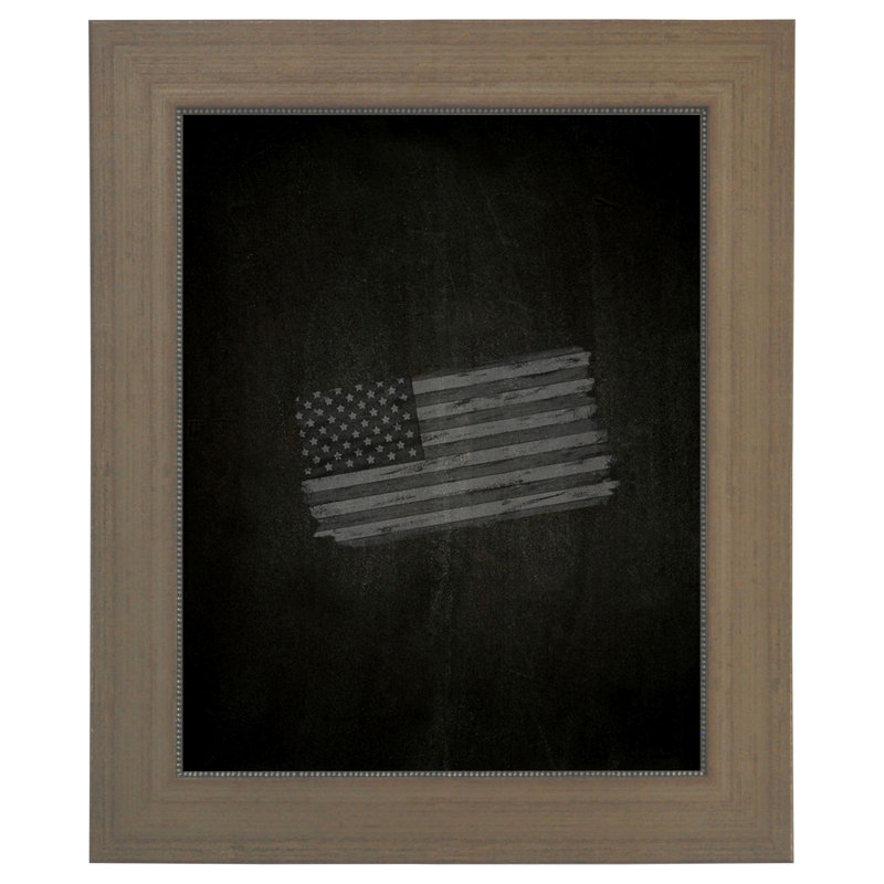Tableau noir fixé au mur, H 65 po x l 23 po