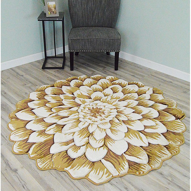 Tapis beige Rakhi, Nouveauté 2 pi 7 po