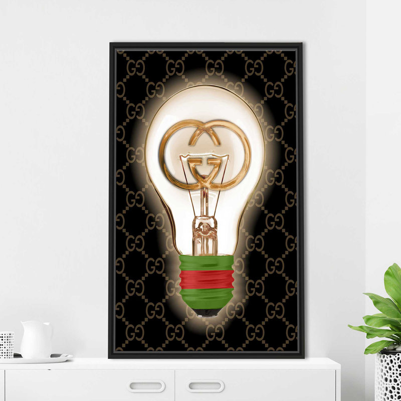 "Gucci Is Always A Good Idea" par Jodi - Rectangle, impression, Cadre flottant noir, H 63,5 po x l 39,5 po x P 2 po