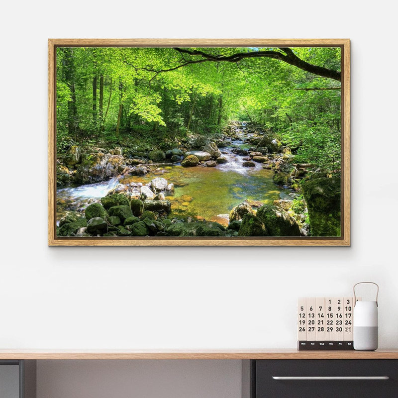 Rivière à travers la forêt verte sur toile, H 24 po x l 36 po x P 1,5 po, Cadre naturel