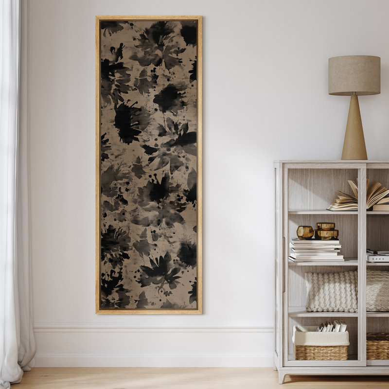 Motif floral moderne à l'encre moderne - motif abstrait botanique noir et taupe - grande impression encadrée sur toile de la chambre principale