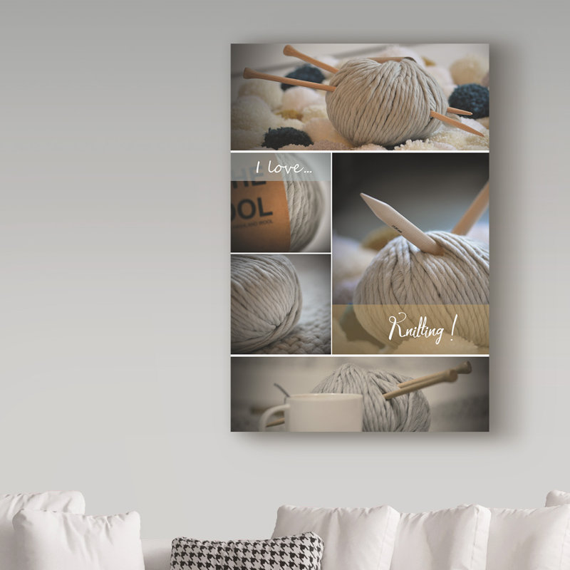 « i love tricoting », reproduction de photo sur toile tendue, H 32 po x l 22 po