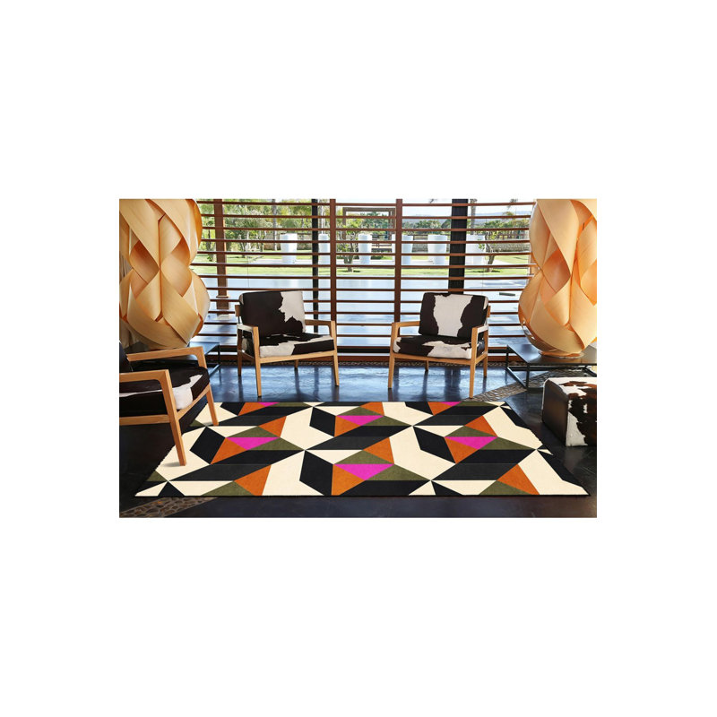 Tapis lavable en machine rose, Sous-tapis rectangulaire de 3 pi 3 po x 4 pi 11 po