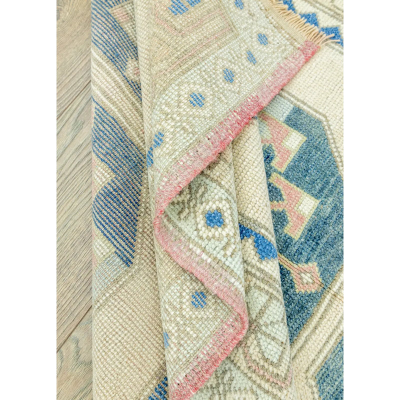 Tapis tissé à la main à motif géométrique Lova