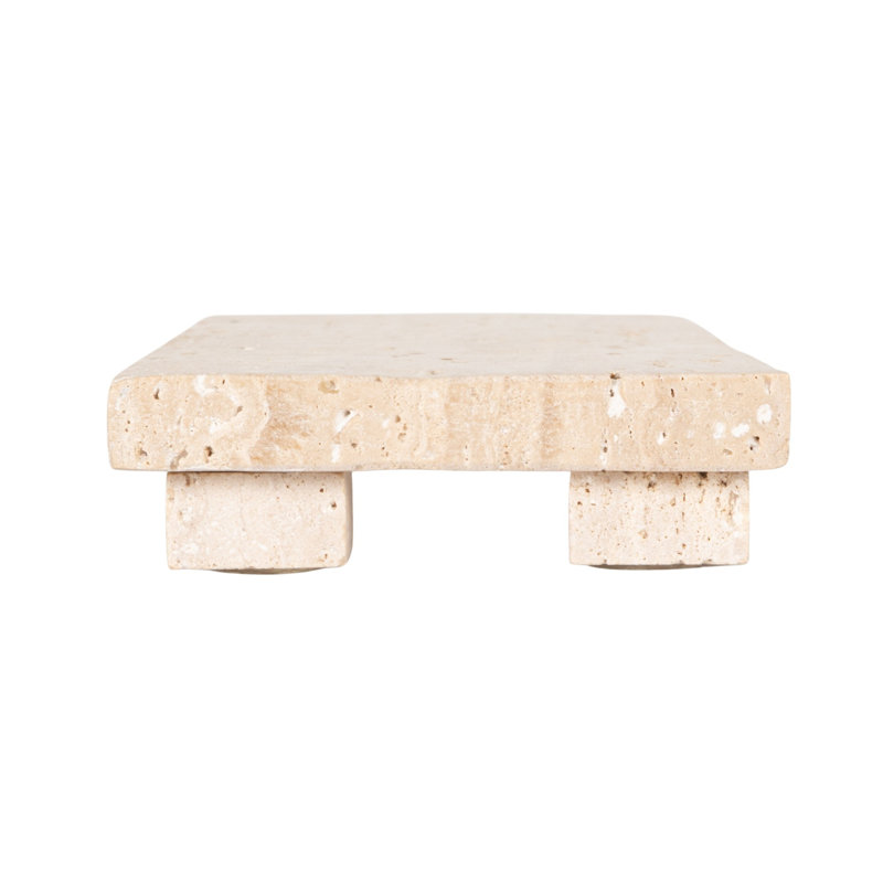 Planche de charcuterie scandinave en travertin